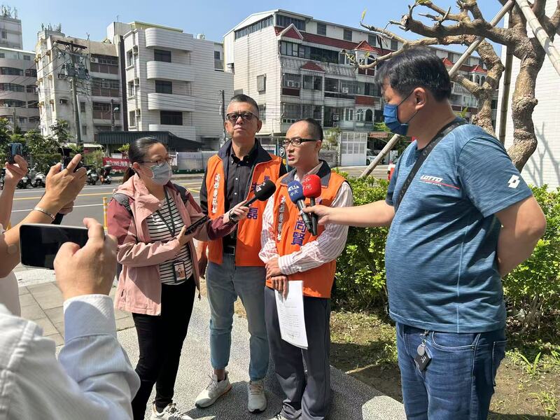 高雄雙罷劫被恐嚇   今赴鳳山分局報案