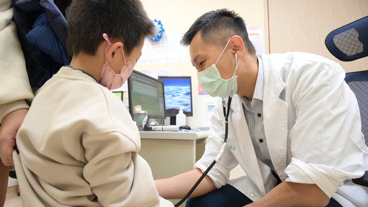 春假將至!病毒性腸胃炎高峰期 警惕嬰幼兒脫水風險 春假將至!病毒性腸胃炎高峰期 警惕嬰幼兒脫水風險