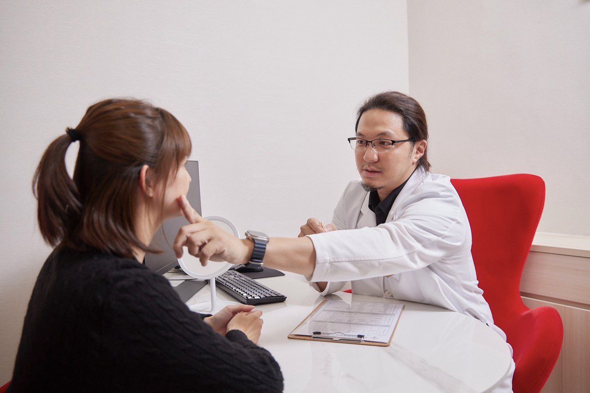 愛美Z世代最怕滿臉痘疤！複合式療法有新解