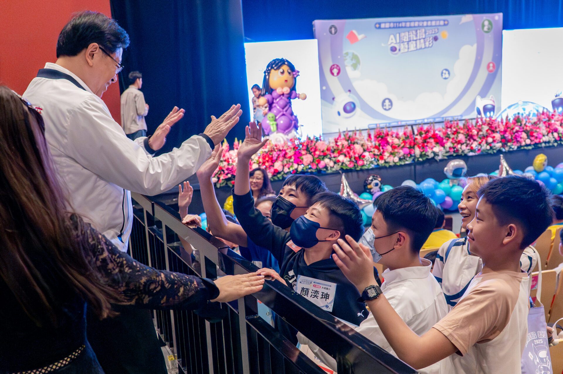 張善政表揚桃園950模範兒童 期勉不斷精進自我