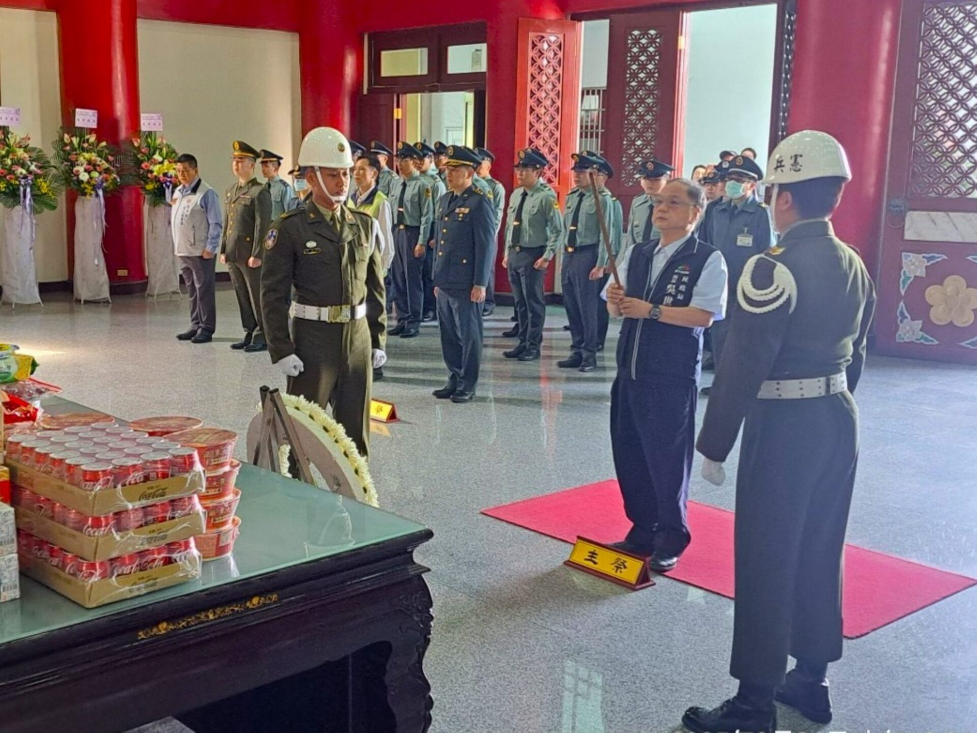 傳承愛國精神! 中市軍人忠靈祠春祭 民政局長主祭緬懷忠烈英靈 傳承愛國精神! 中市軍人忠靈祠春祭 民政局長主祭緬懷忠烈英靈