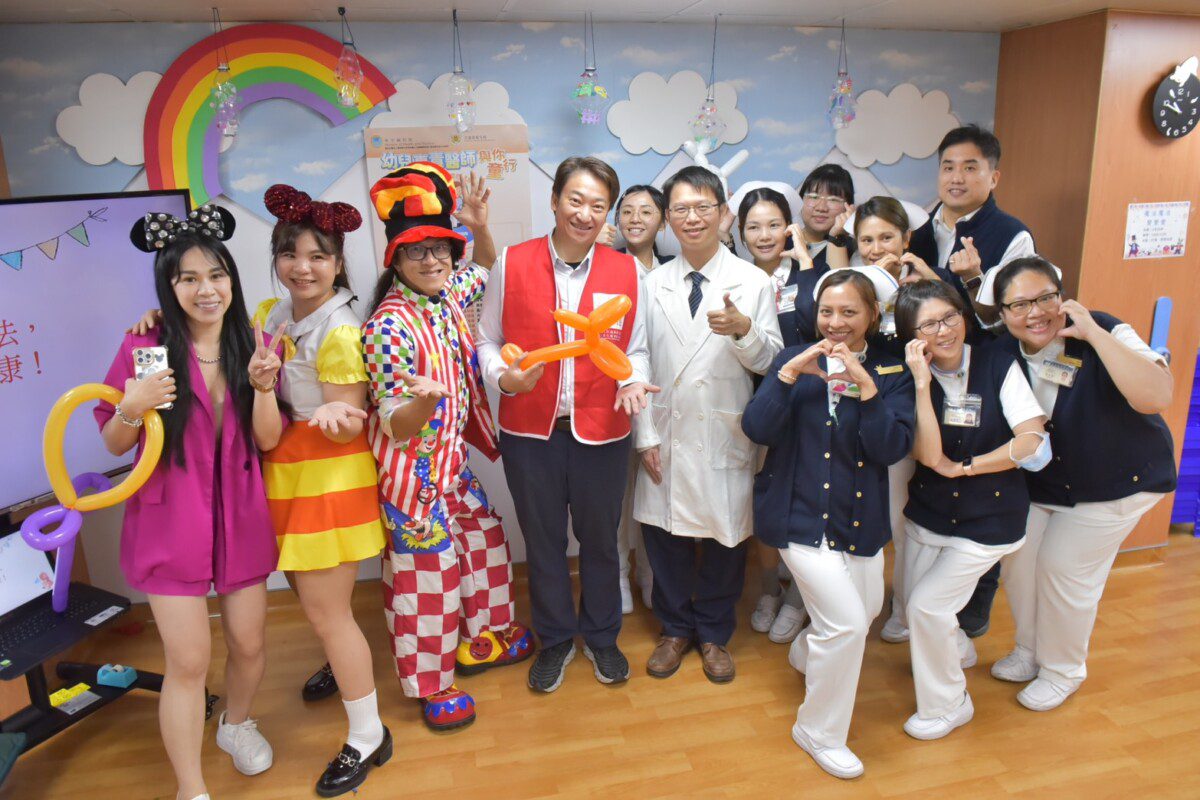 兒童節前夕魏嘉賢議員率愛花蓮文化藝術基金會慰問慈濟醫院兒童病房