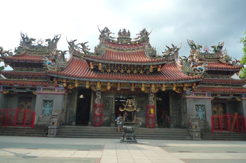 景福宮人行道整建引發積水爭議 桃議員籲市府正視