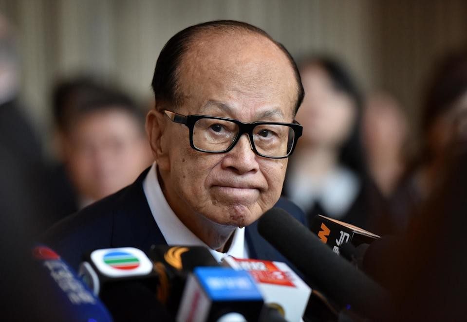 李嘉誠出售巴拿馬港口惹怒北京 勒令國企「暫停新交易」 李嘉誠出售巴拿馬港口惹怒北京 勒令國企「暫停新交易」