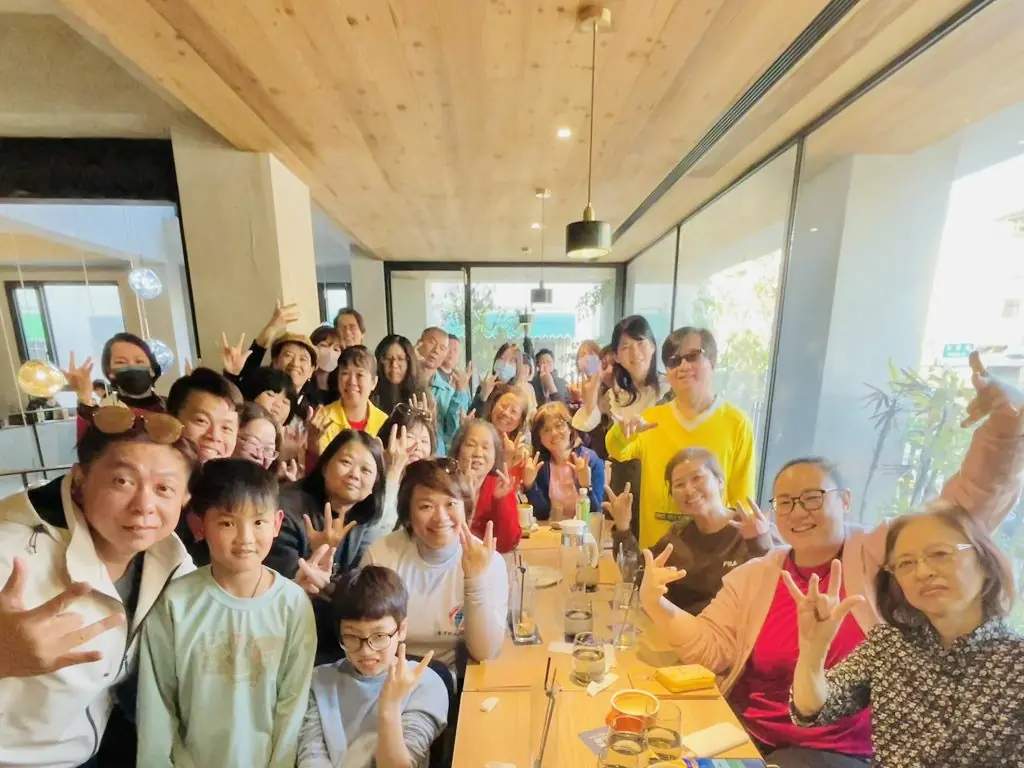 志謙哥號召下社群玩得不一樣  風雨無阻探索台灣的美