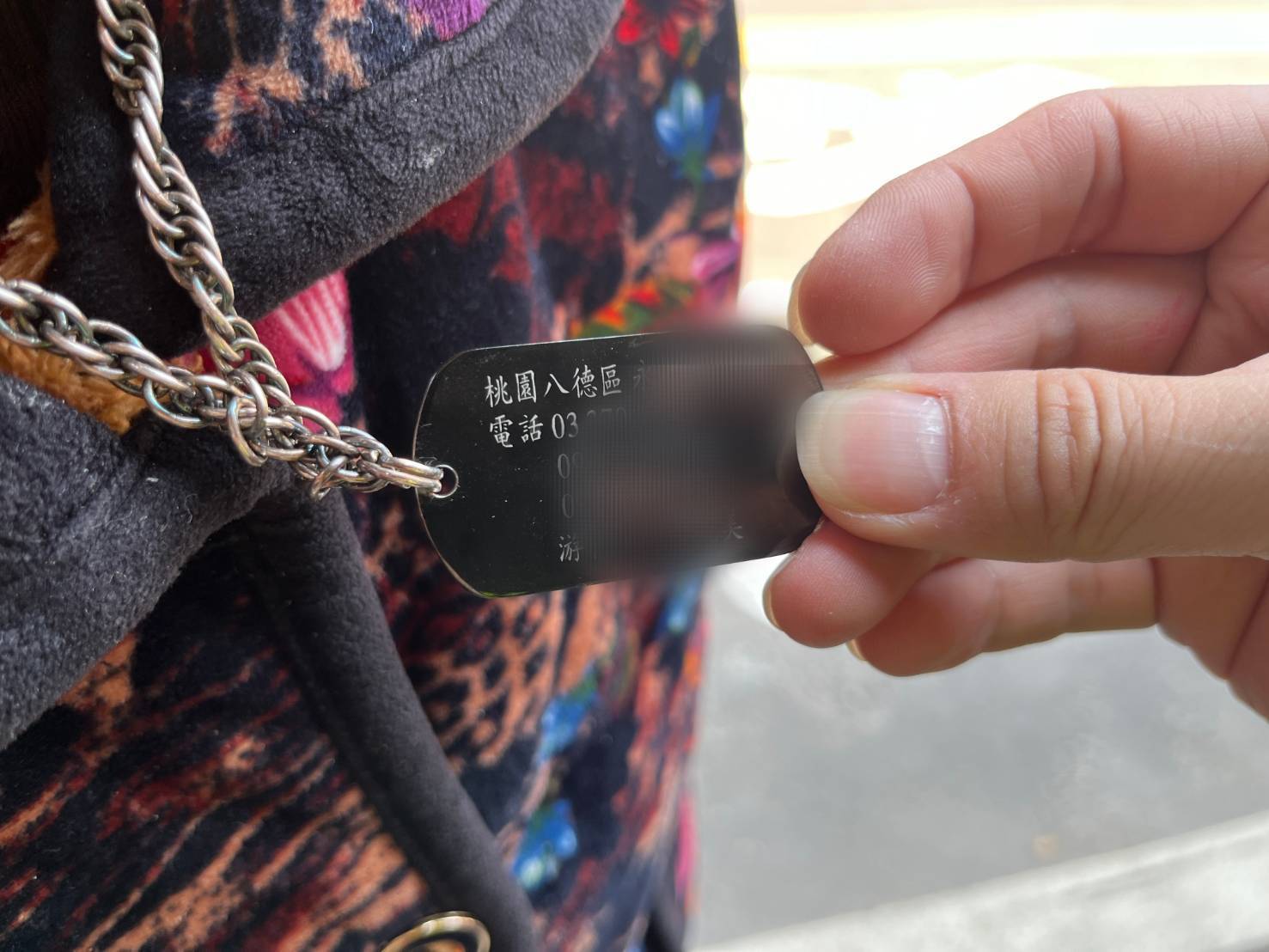 8旬老婦外出迷途 警憑「這一物」助平安返家