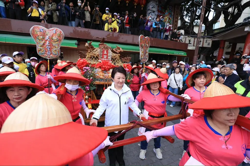 台中樂成宮旱溪媽祖遶境十八庄今起駕出巡  盧市長祈願：盼四時無災、世界平安