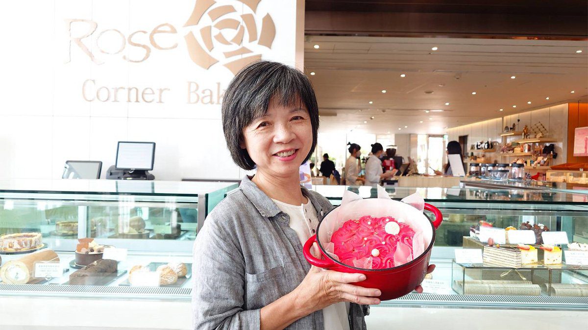 光輝五月獻甜蜜心意!結合花卉、鑄鐵鍋與蛋糕的母親節限定美點登場 光輝五月獻甜蜜心意!結合花卉、鑄鐵鍋與蛋糕的母親節限定美點登場