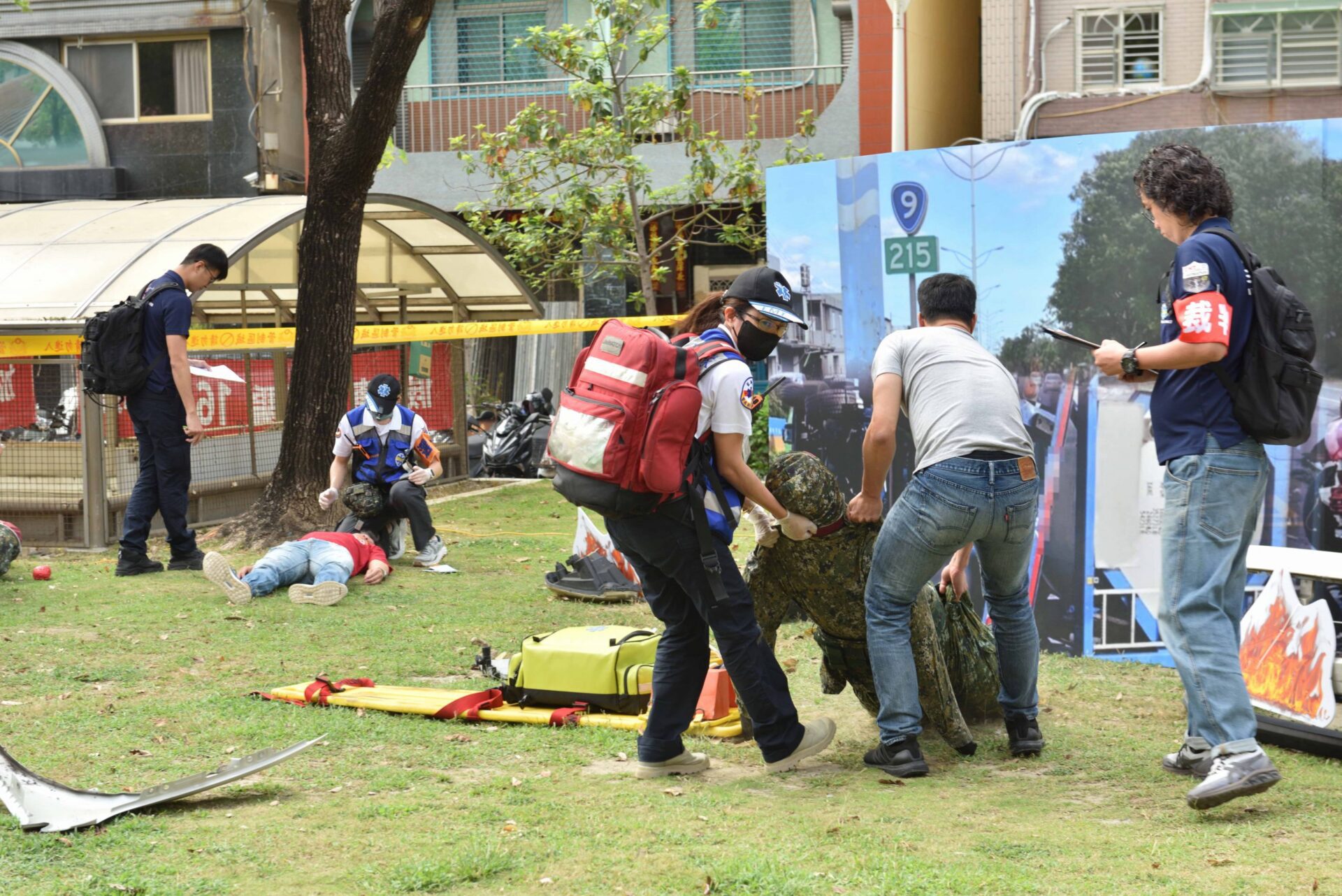 高雄首辦大量傷病患訓練競賽 義警消模擬災難實戰搶救 高雄首辦大量傷病患訓練競賽 義警消模擬災難實戰搶救
