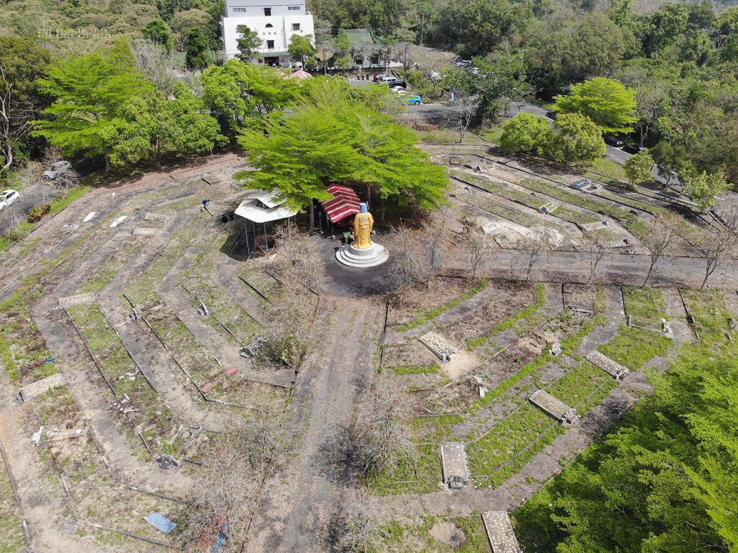 消防局六大隊無人機空中助攻清明祭祖 掃墓不燒墓 消防局六大隊無人機空中助攻清明祭祖 掃墓不燒墓
