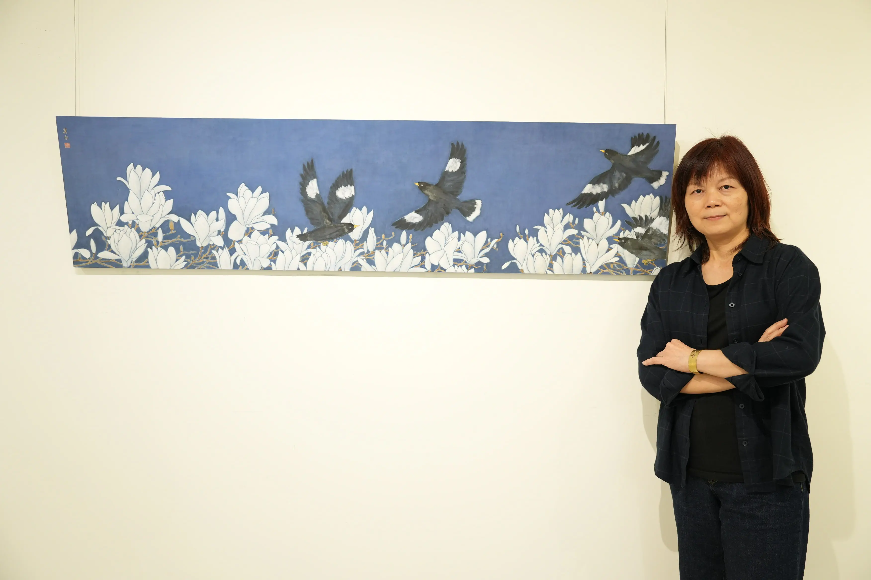 花卉與信仰的交響曲 鍾麗香以畫筆頌讚聖潔的純白詩篇 花卉與信仰的交響曲 鍾麗香以畫筆頌讚聖潔的純白詩篇