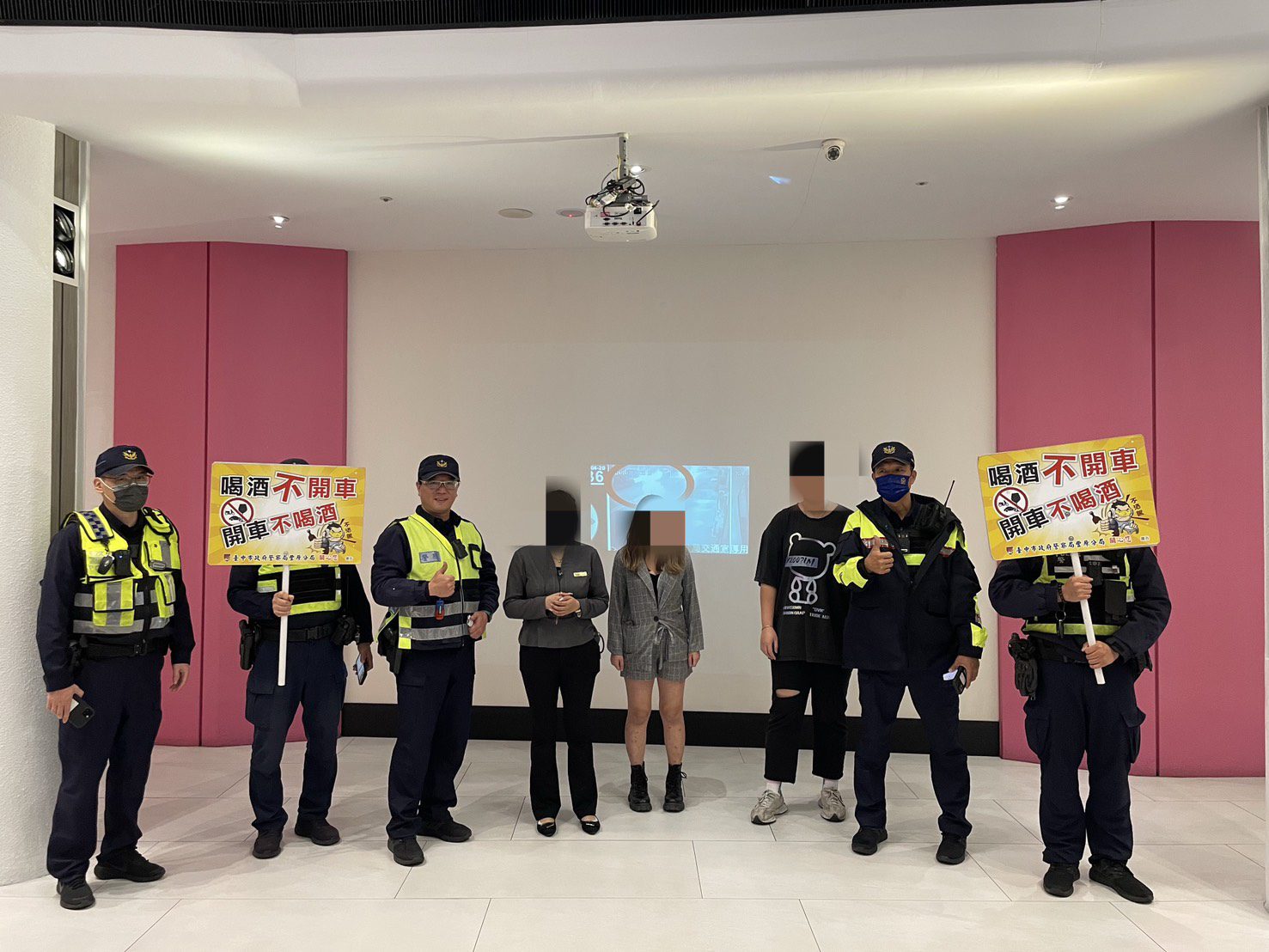 豐原警酒駕防治宣導馬不停蹄 籲:想放鬆也別酒駕! 豐原警酒駕防治宣導馬不停蹄 籲:想放鬆也別酒駕!