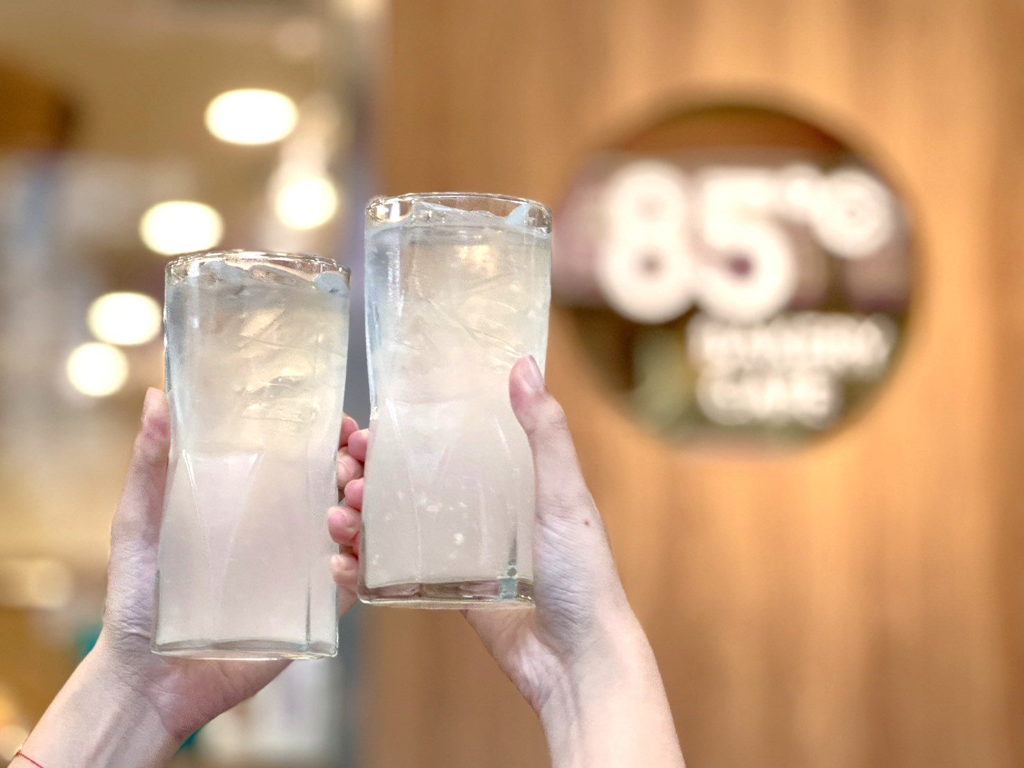 85°C愚人節搞怪出招!「一杯檸好」買一送一 《難哄》同款蛋糕4/2直營店開賣 85°C愚人節搞怪出招!「一杯檸好」買一送一 《難哄》同款蛋糕4/2直營店開賣