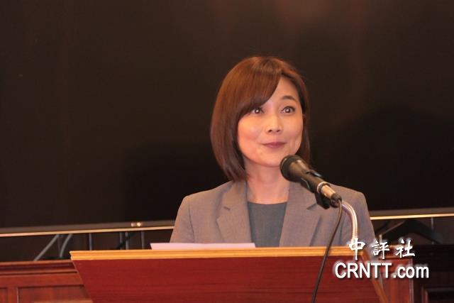 台股崩跌再度重挫 府院稱針對美關稅有因應方案 台股崩跌再度重挫 府院稱針對美關稅有因應方案