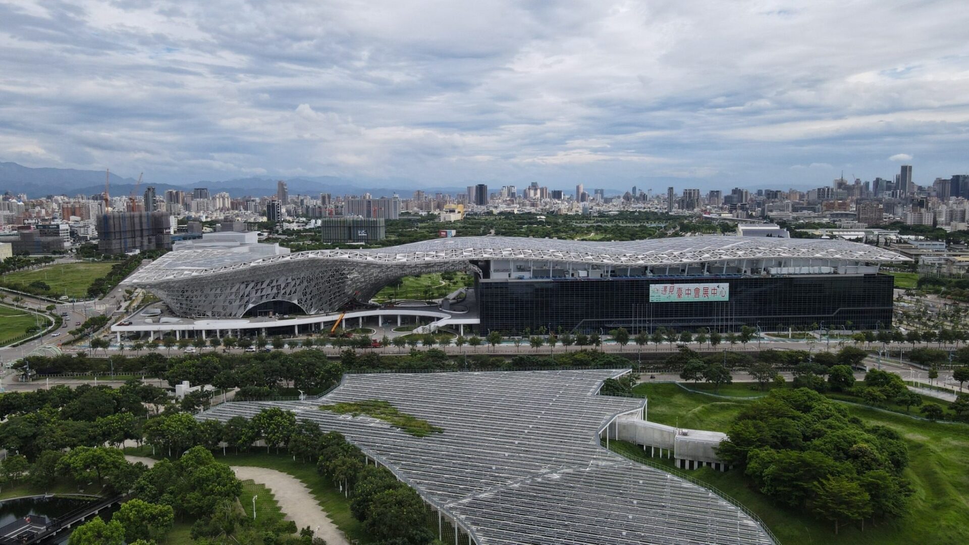 台中國際會展中心年底啟用 市府首波補助計畫創17億產值 台中國際會展中心年底啟用 市府首波補助計畫創17億產值