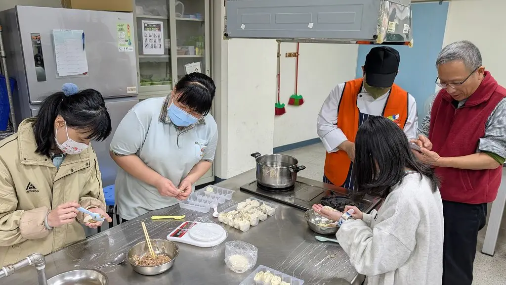 讓愛餃織心飛揚   手工水餃夢遠颺