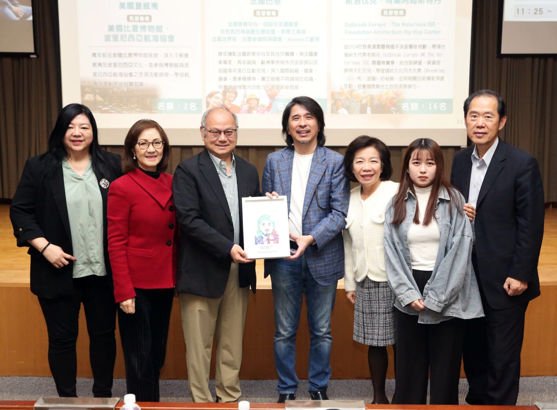 葉丙成龍華科大開講 鼓勵學子保持好奇心 葉丙成龍華科大開講 鼓勵學子保持好奇心