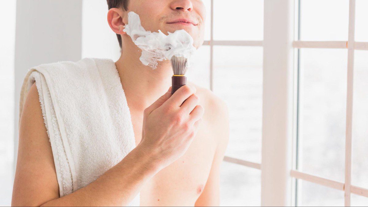 戀愛腦無極限 男大生刮鬍大改造?網友酸:工具人認證 戀愛腦無極限 男大生刮鬍大改造?網友酸:工具人認證