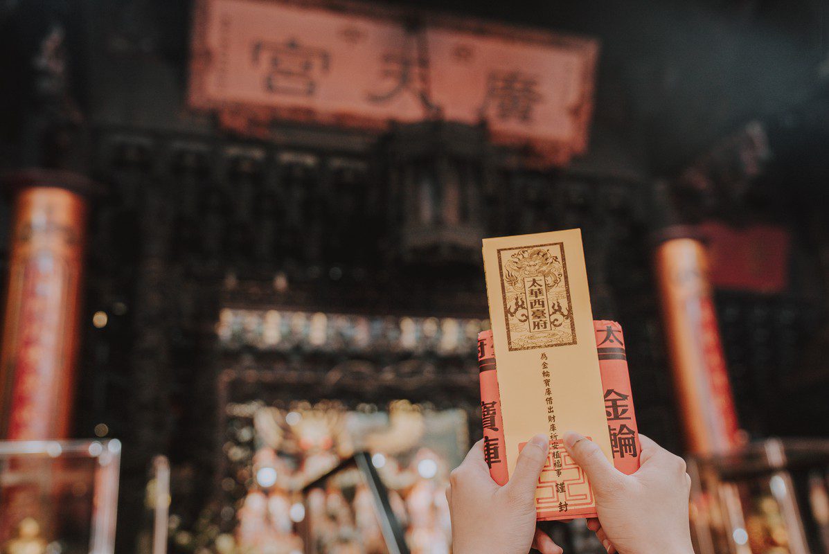 財神開庫！萬人齊聚台中廣天宮 金輪寶庫一夜啟封 億萬財庫等你來借！