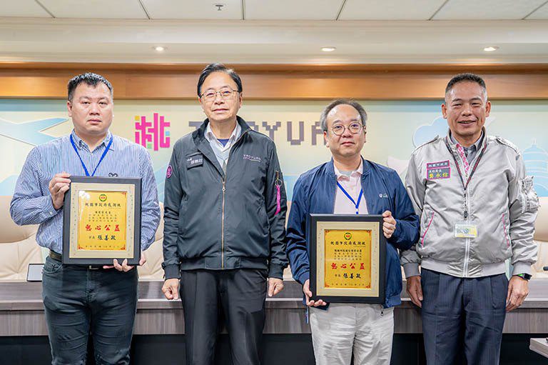 傲騰科技及陳宏偉先生捐贈心肺復甦機 獲桃市長表揚 傲騰科技及陳宏偉先生捐贈心肺復甦機 獲桃市長表揚