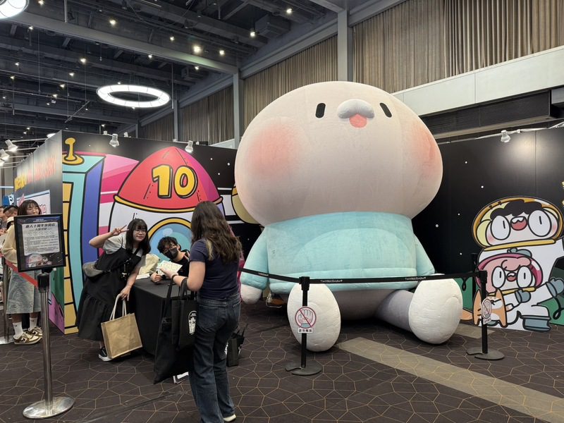 新光三越高雄左營店初夏購物節即日起至423熱鬧開跑