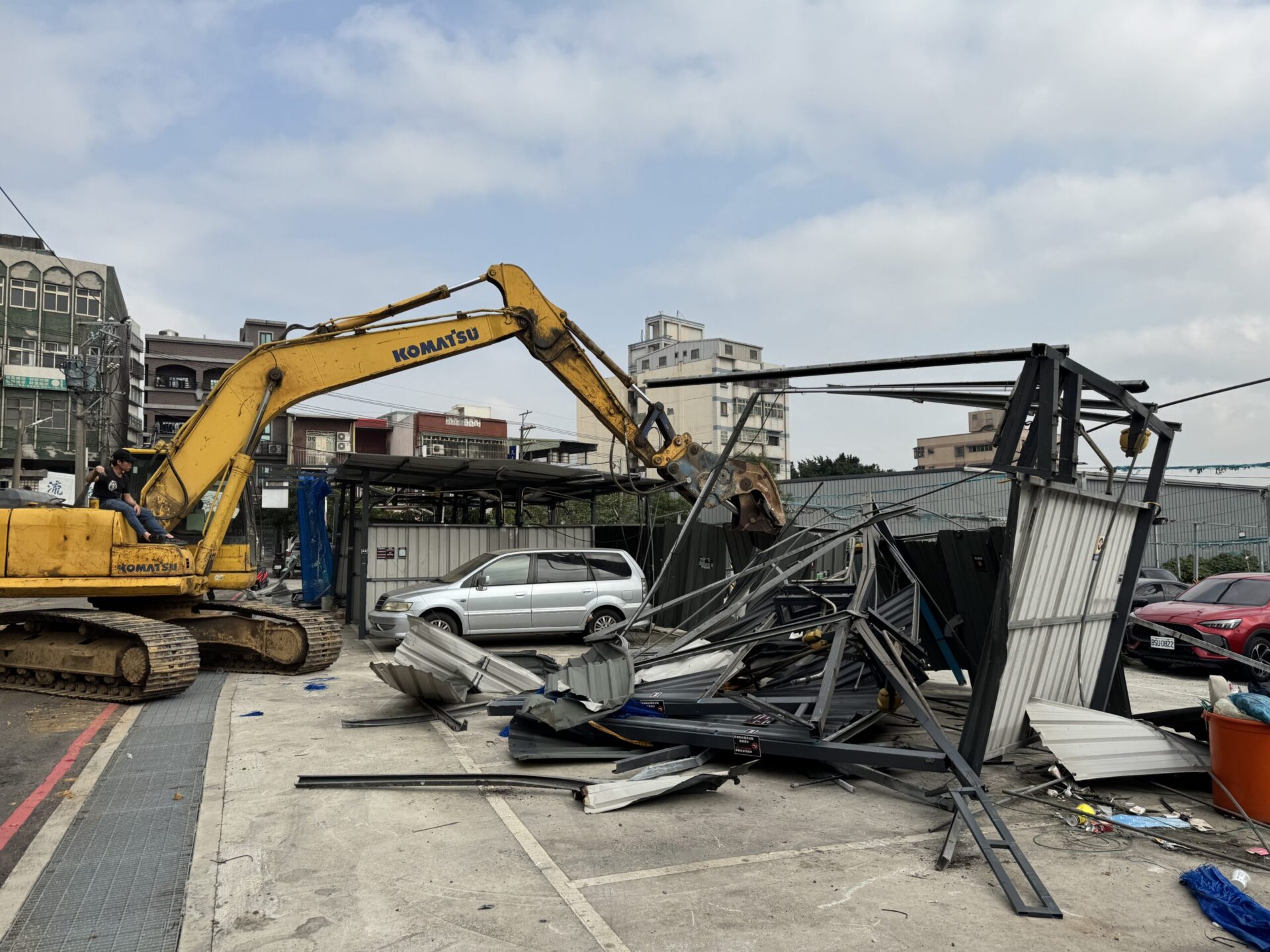 嚴打農地違建!桃市府拆除10處大型違規建築 嚴打農地違建!桃市府拆除10處大型違規建築