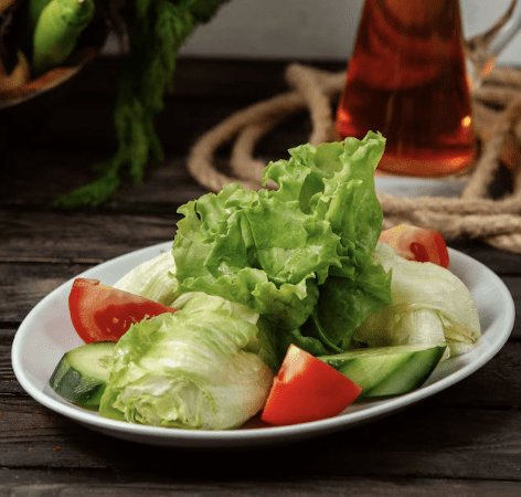 驚！69歲婦人肚子「藏20公分蛔蟲」 愛吃生菜體重狂掉