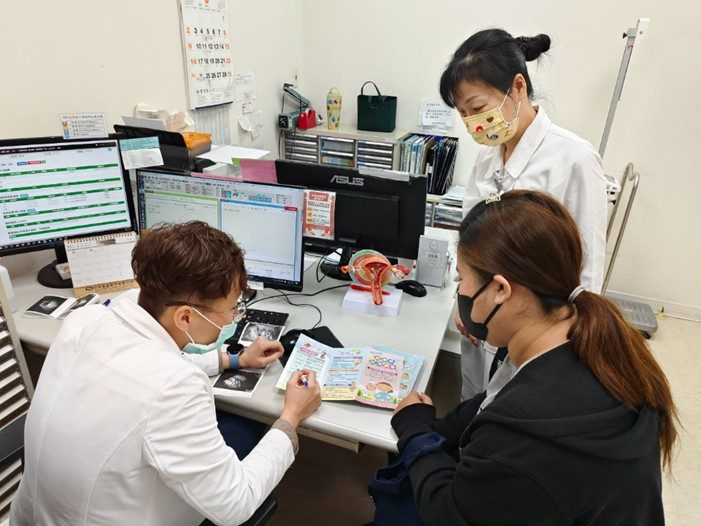 高雄市府提供孕產心理篩檢及至多8次免費心理諮商