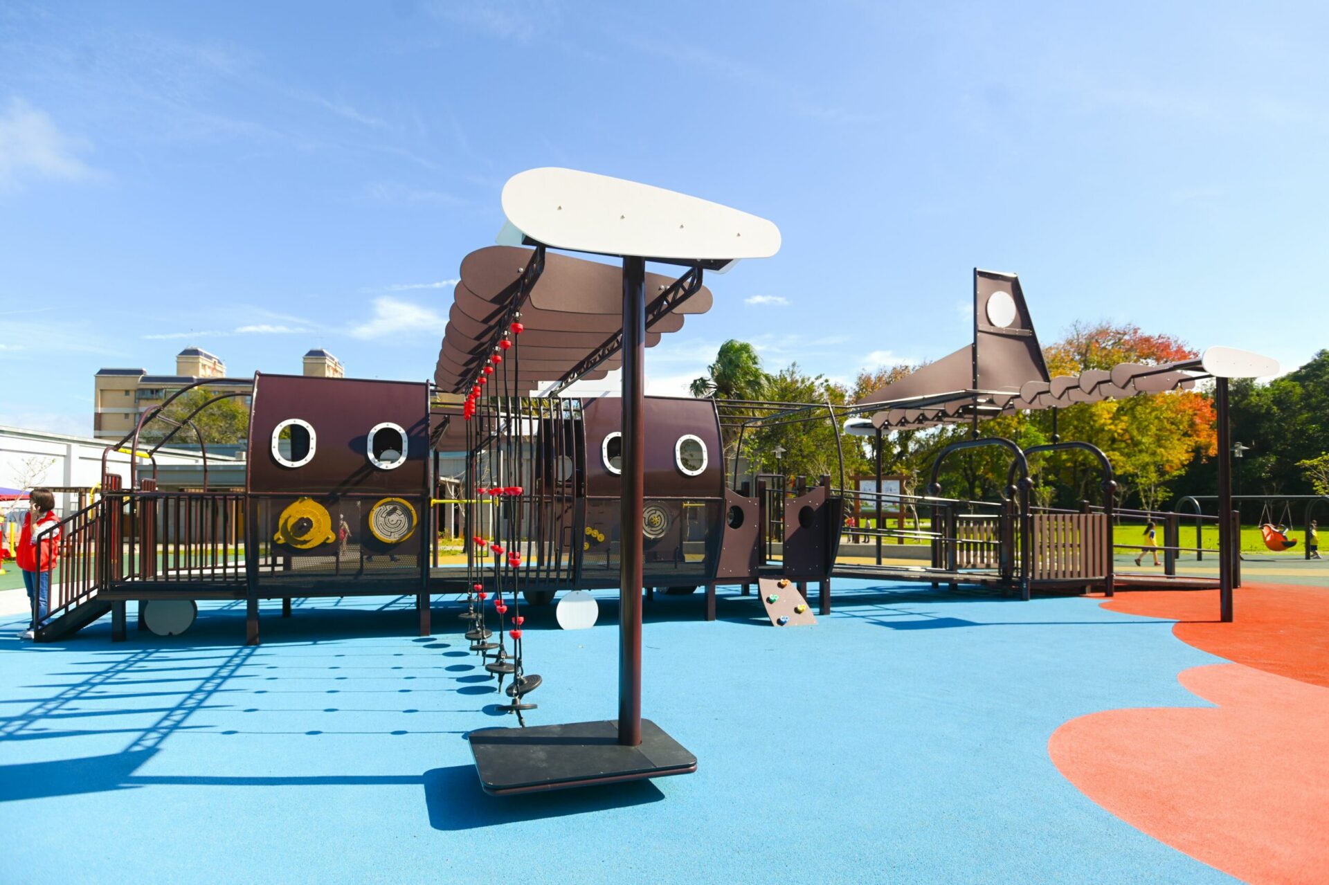 桃園市民活動中心涵蓋率74% 多元設計打造青銀共融空間 桃園市民活動中心涵蓋率74% 多元設計打造青銀共融空間