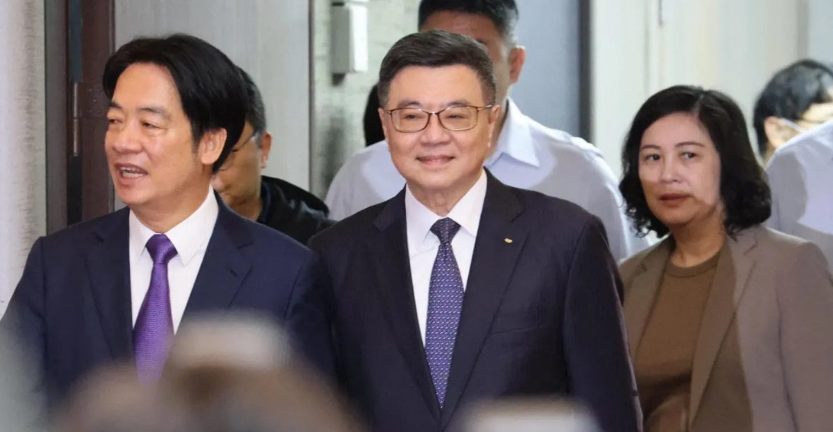 川普宣布對台開徵32%關稅 政院指三大不合理 將向美方提嚴正交涉 川普宣布對台開徵32%關稅 政院指三大不合理 將向美方提嚴正交涉