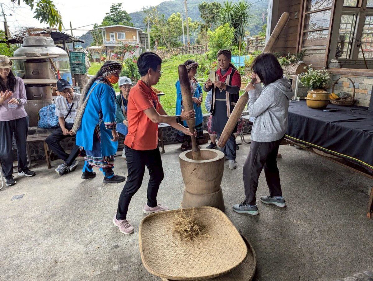融合部落環教與文化永續 臺東縣環保局3場次淨零綠生活體驗活動圓滿成功 融合部落環教與文化永續 臺東縣環保局3場次淨零綠生活體驗活動圓滿成功