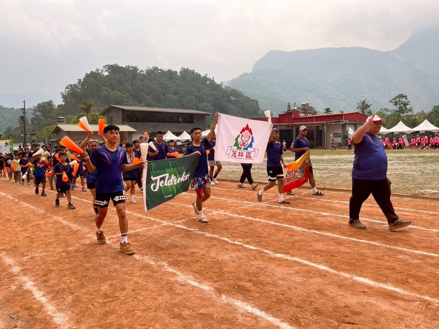 原民會主委曾智勇出席茂林區第十屆運動會暨原住/民族傳統競技活動開幕典禮 原民會主委曾智勇出席茂林區第十屆運動會暨原住/民族傳統競技活動開幕典禮