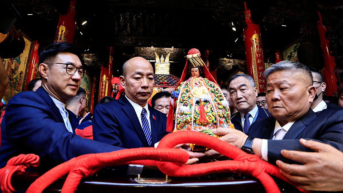 世界宗教盛事登場！大甲媽祖遶境起駕　盧秀燕韓國瑜齊聲祈願國泰民安