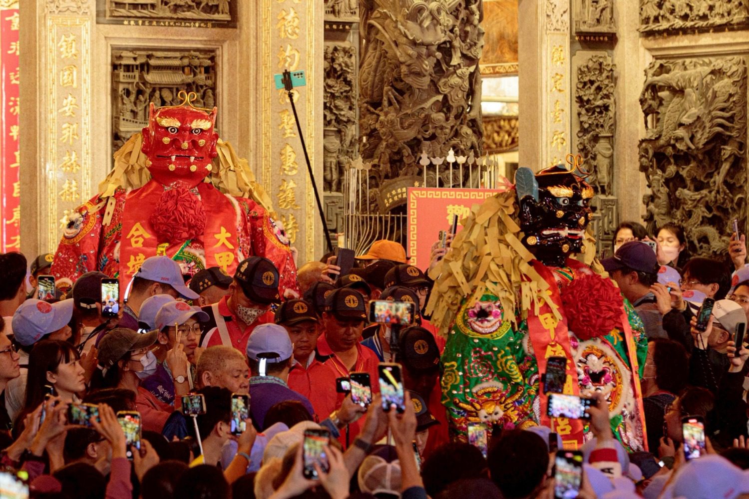 大甲媽九天八夜遶境起駕    60萬人祈願平安共襄盛舉