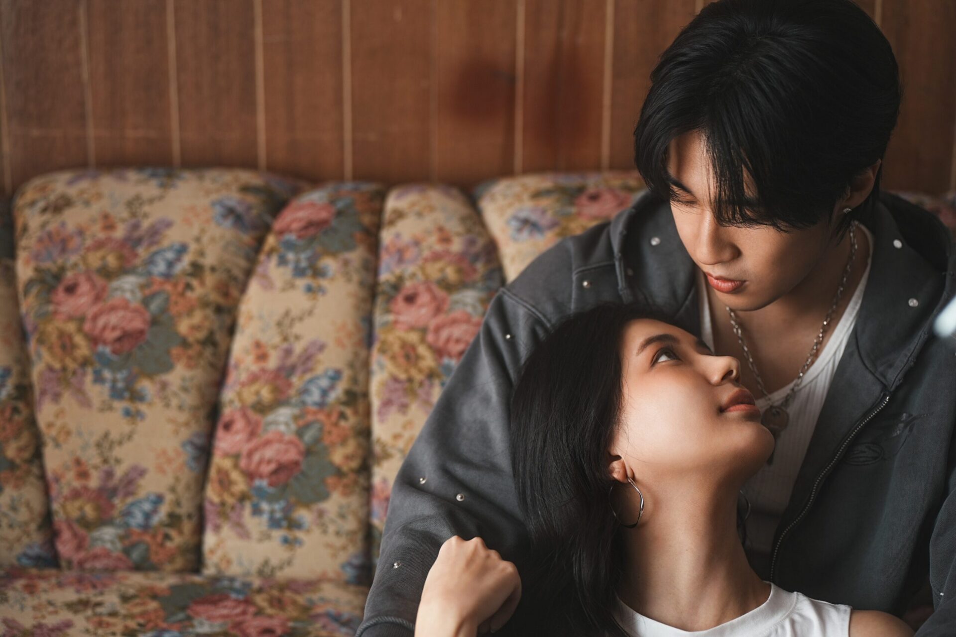 婁峻碩打造分手情歌 化身鎖匠解開情感牢籠 婁峻碩打造分手情歌 化身鎖匠解開情感牢籠