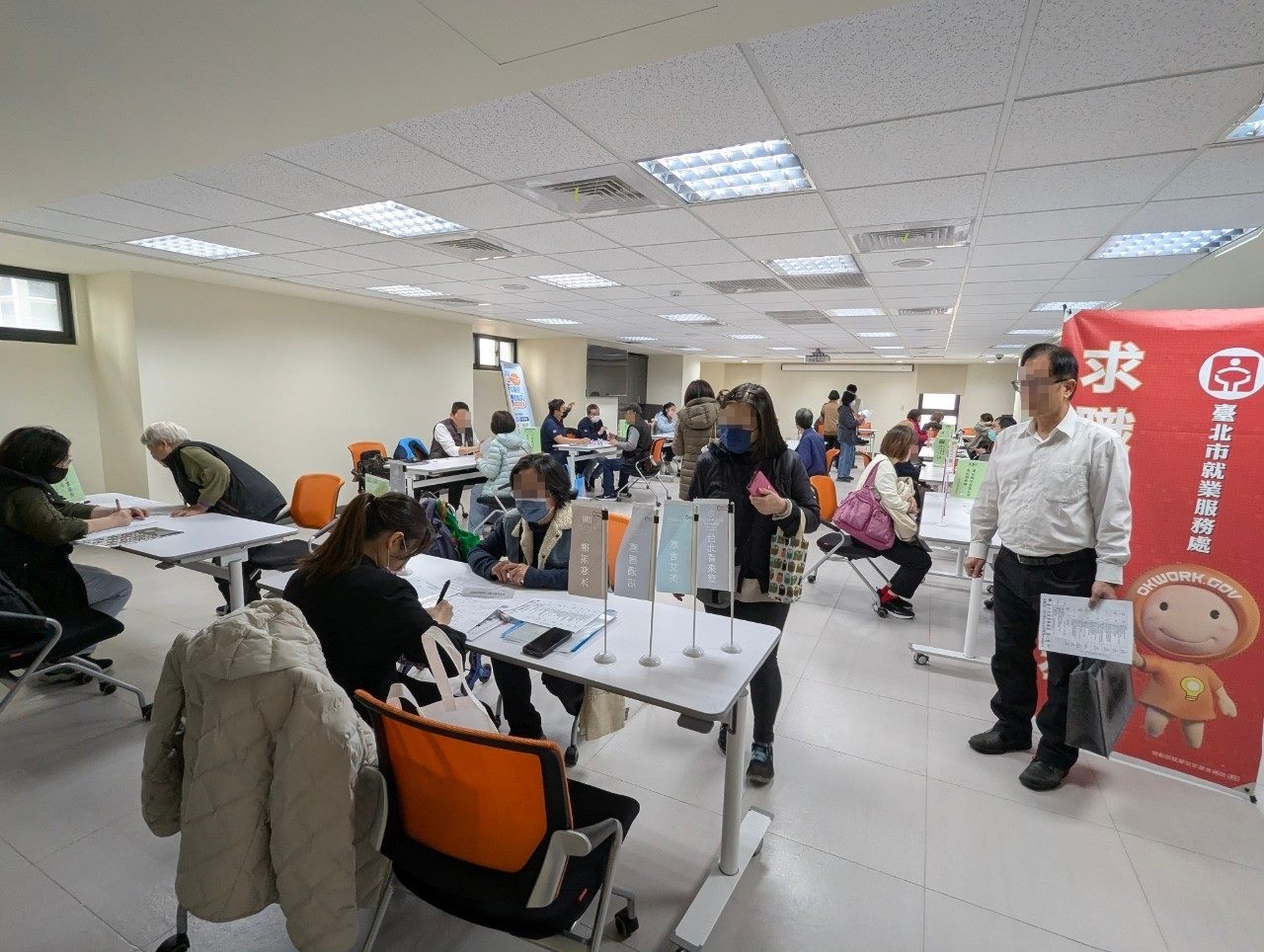 北市就服處春季徵才開跑 4/7至4/10釋出1307職缺等你來應徵 北市就服處春季徵才開跑 4/7至4/10釋出1307職缺等你來應徵
