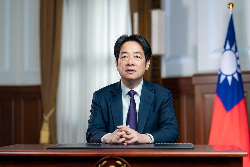 總統針對美國關稅政策提出五大因應策略 強調政府會與民間合作 為臺灣經濟打開更寬廣出路 總統針對美國關稅政策提出五大因應策略 強調政府會與民間合作 為臺灣經濟打開更寬廣出路