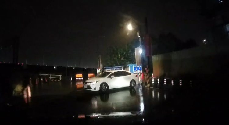 【有片】毒駕拒檢還撞警！中壢男上演街頭追逐 下場慘了