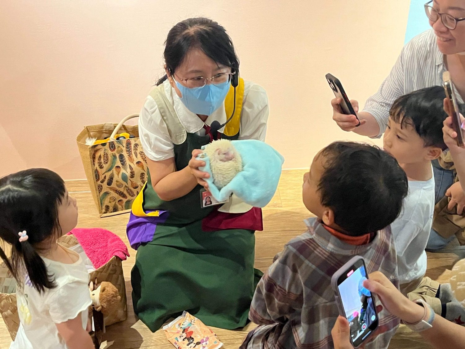 2025高美館志工招募開跑!4/25日前電話報名 2025高美館志工招募開跑!4/25日前電話報名