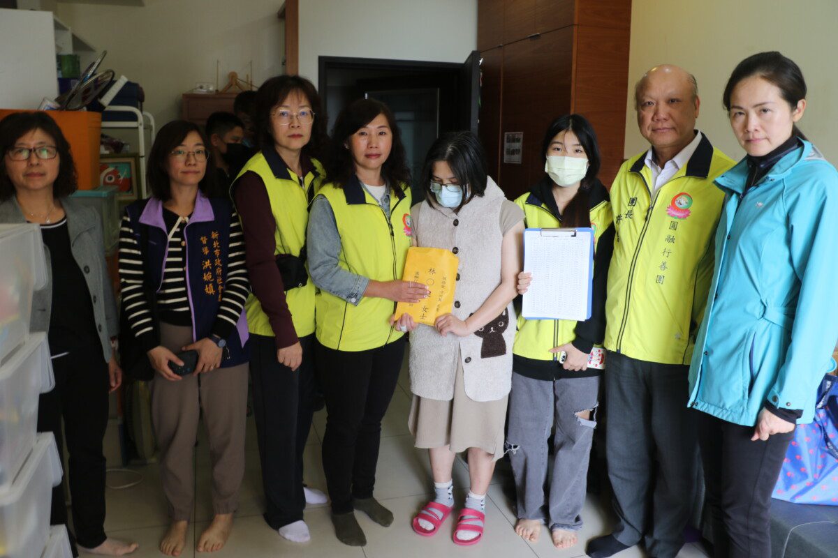 樹林癌末單親婦女獨自照顧幼子社福中心媒合圓融行善團馳援26萬元