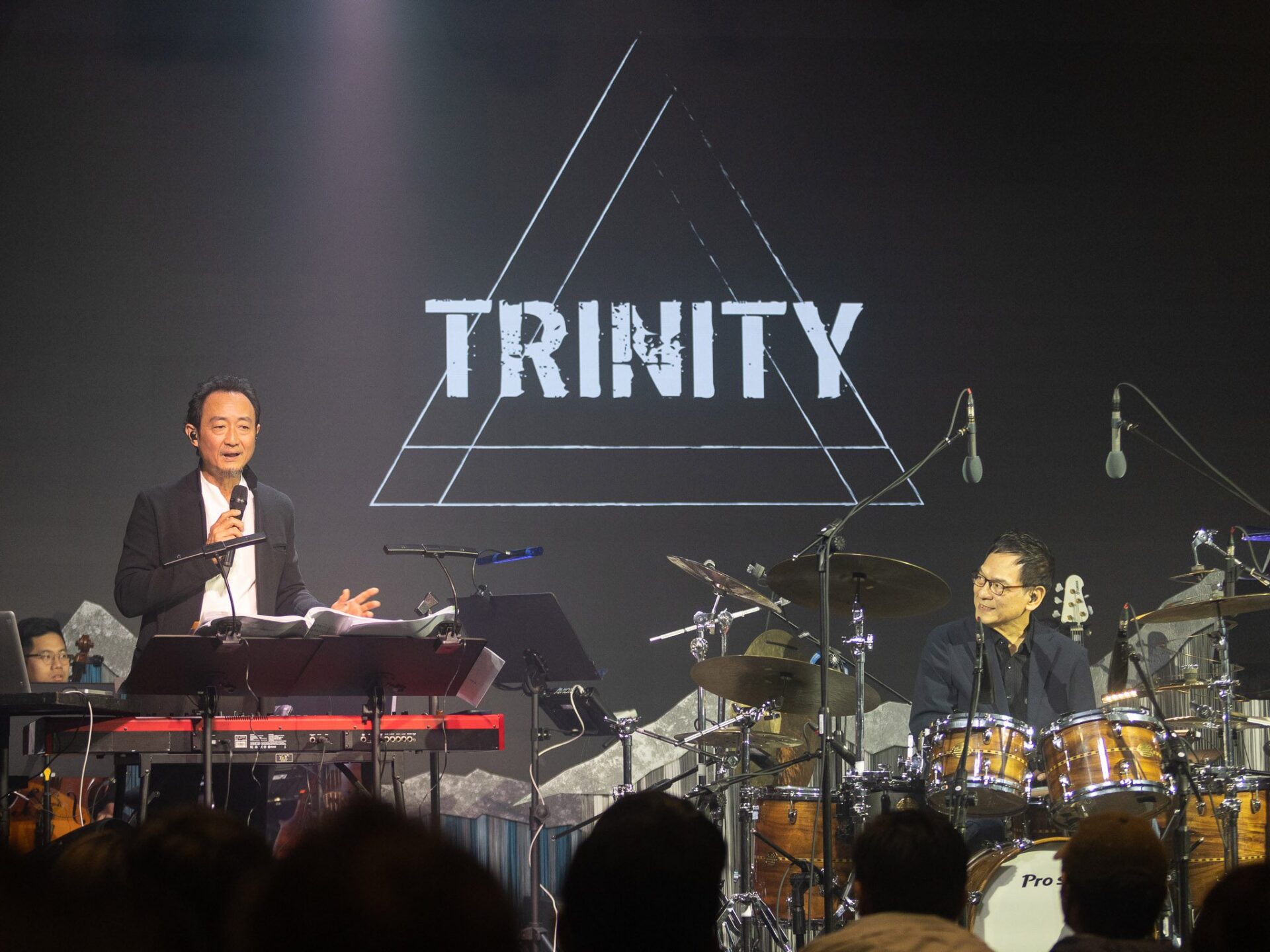 黃瑞豐 鍾興民 和來自瑞士的小號手Yannick Barman攜手《金曲之夜》演奏會