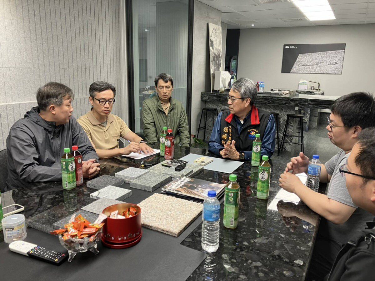 花蓮縣長徐榛蔚 高關稅與消費降級雙重夾擊花蓮 建請中央做好財政 提前部署