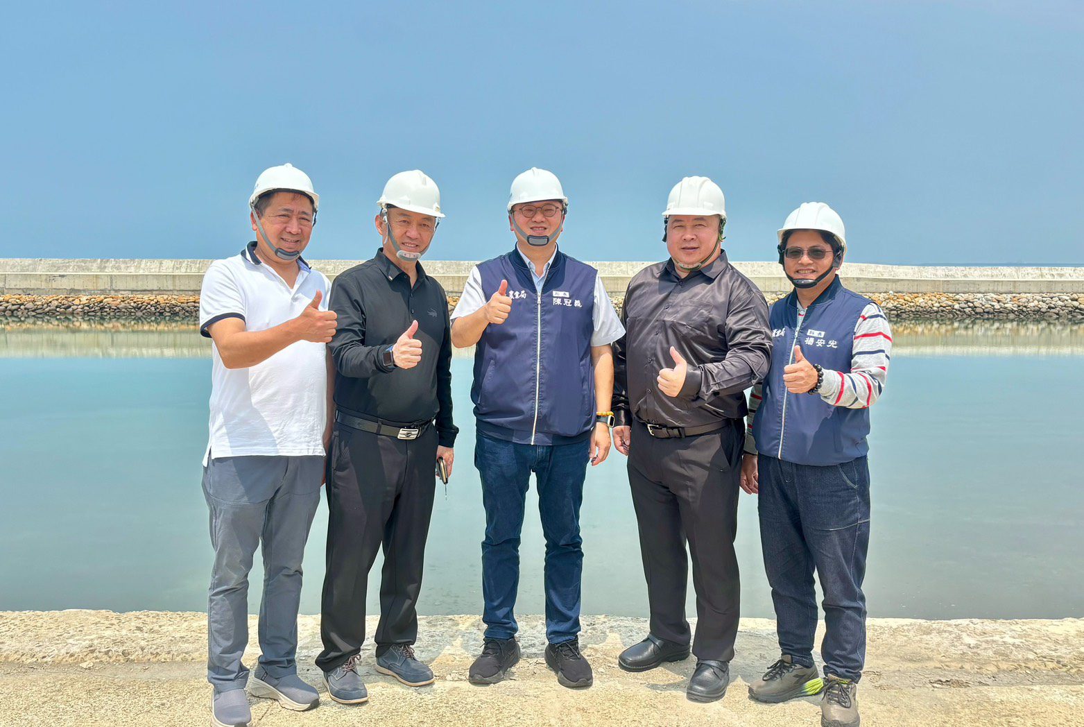 永安漁港北岸圍堤、疏濬工程預計6月啟用 桃園農業局:促進永續與經濟繁榮 永安漁港北岸圍堤、疏濬工程預計6月啟用 桃園農業局:促進永續與經濟繁榮