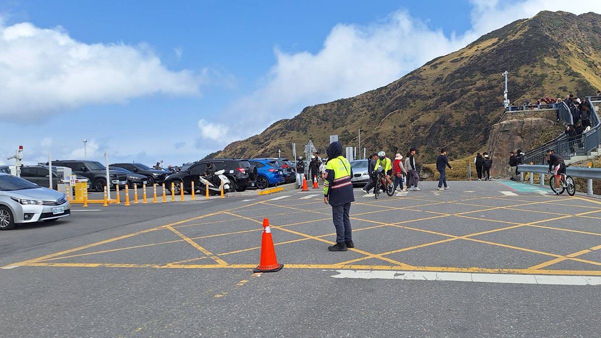 合歡山花季人潮將至 仁愛分局公布賞花交通指引與安全提醒 合歡山花季人潮將至 仁愛分局公布賞花交通指引與安全提醒
