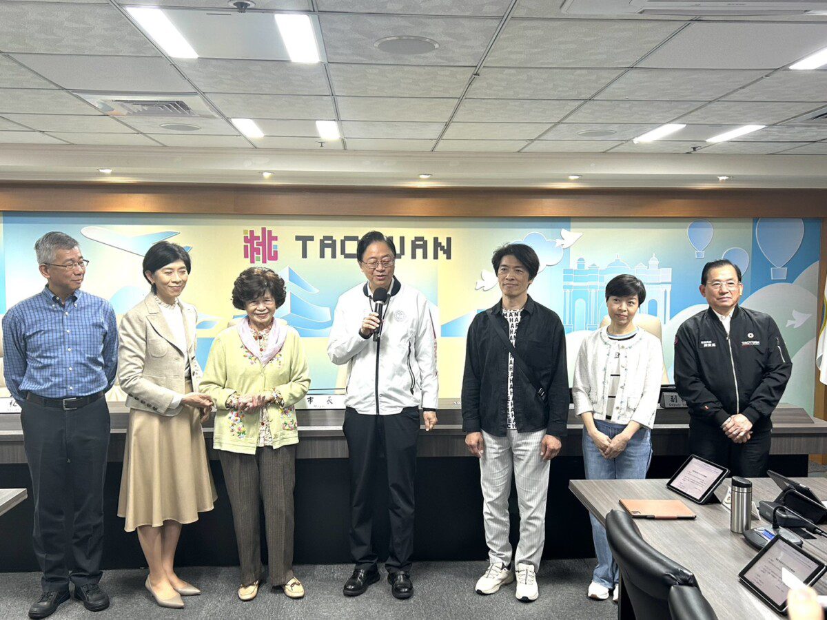 魯姓家族捐贈復康巴士　張市長感謝善舉回饋社會