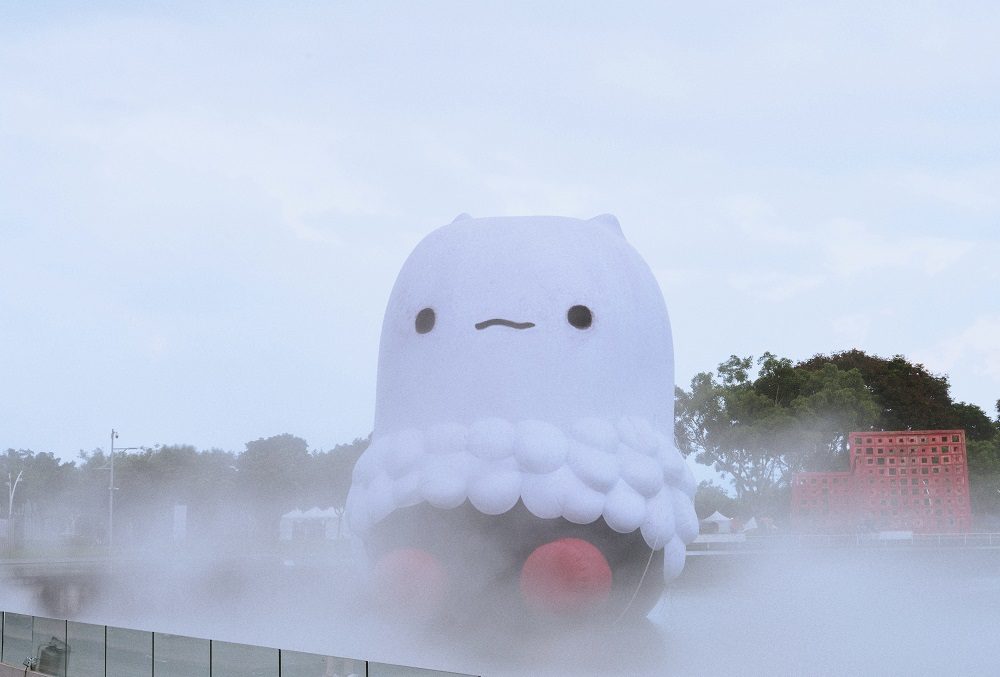 屏東看海美術館閉館整修 巨型怪獸即將登陸海口港 屏東看海美術館閉館整修 巨型怪獸即將登陸海口港