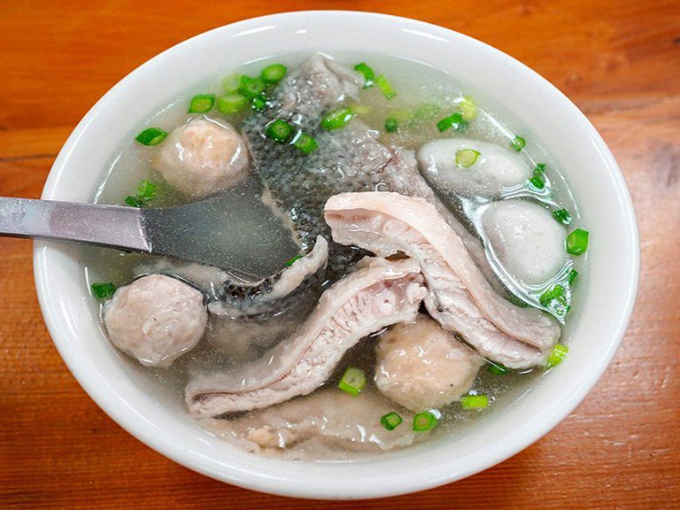 台南《米其林指南》四月再增2家 經典小吃虱目魚丸、羊肉湯令人食指大動 台南《米其林指南》四月再增2家 經典小吃虱目魚丸、羊肉湯令人食指大動