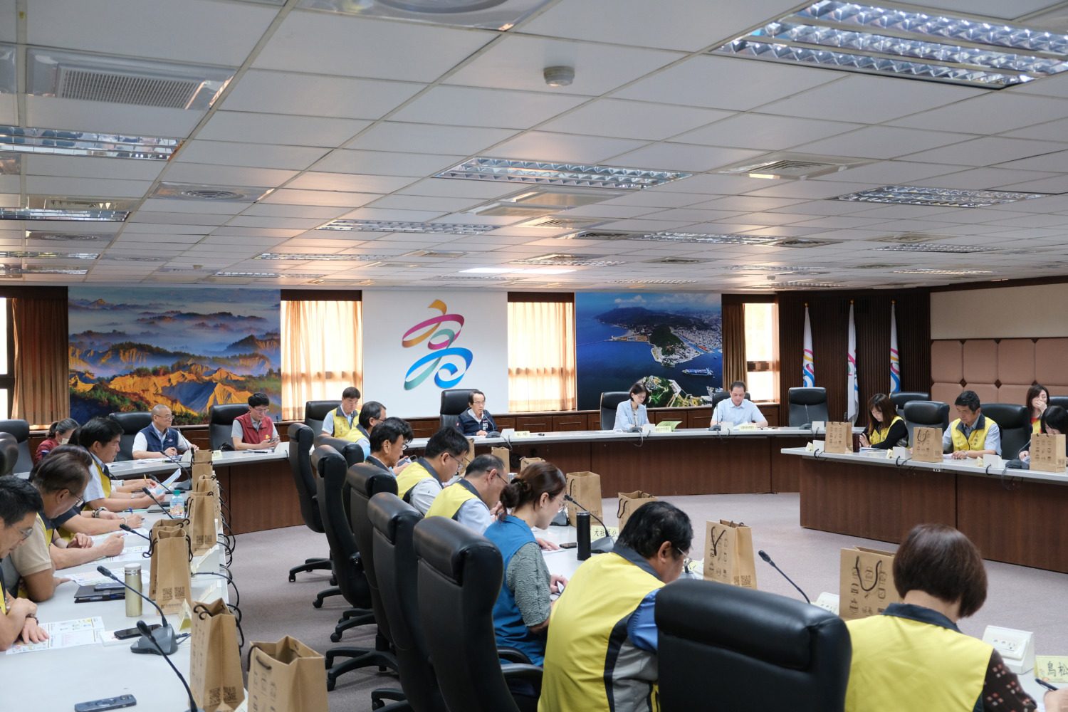 與區長有約-林欽榮主持交通安全暨事故防制座談會