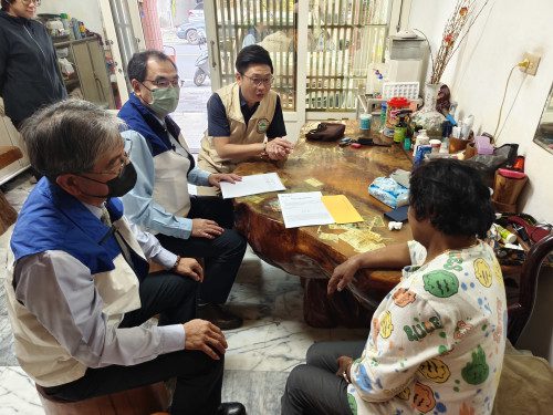 屏東縣政府攜手南山人壽慈善基金會推動微型保險助弱勢，理賠金額突破千萬