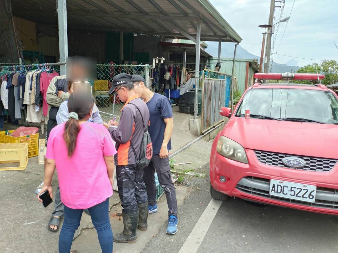 民眾入山採藥身體不適   那瑪夏消防局即刻救援